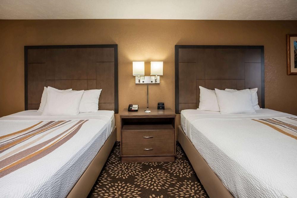 Wenatchee Inn Bagian luar foto